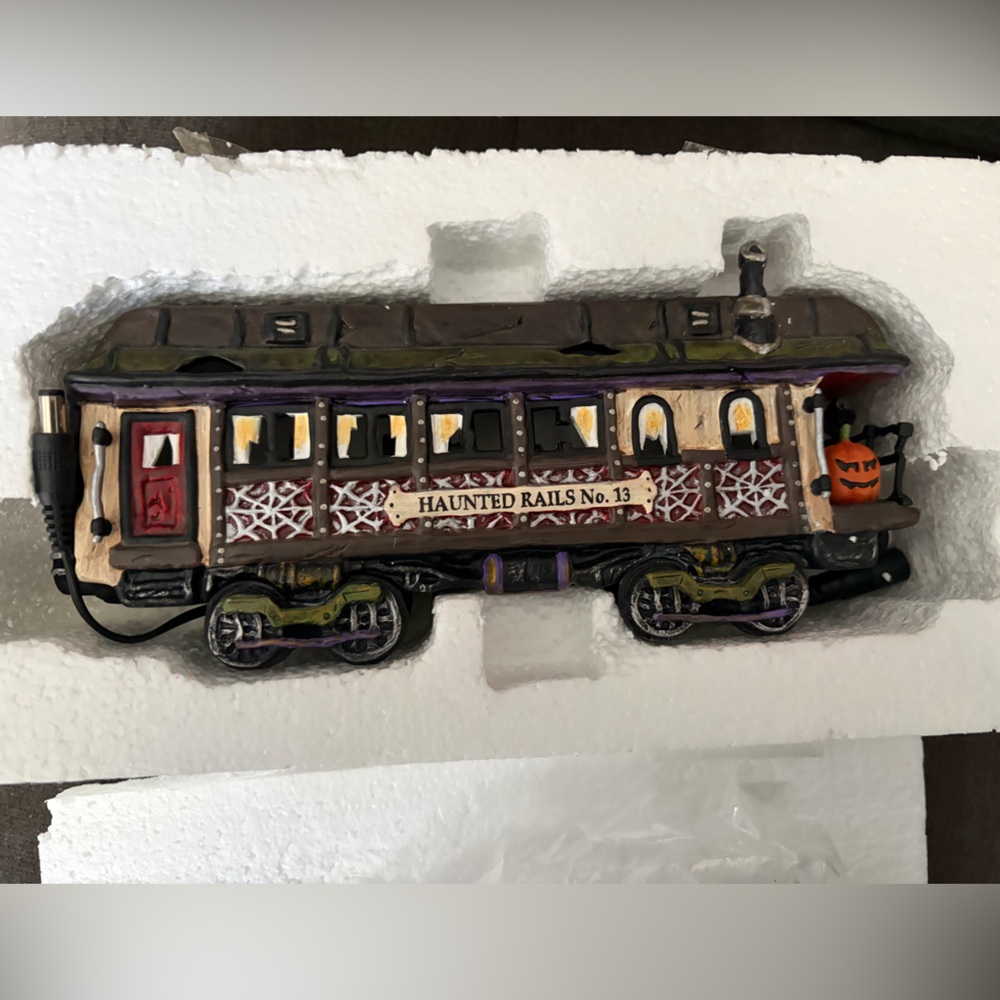 Department 56 Halloween Haunted Rails Dinning Car